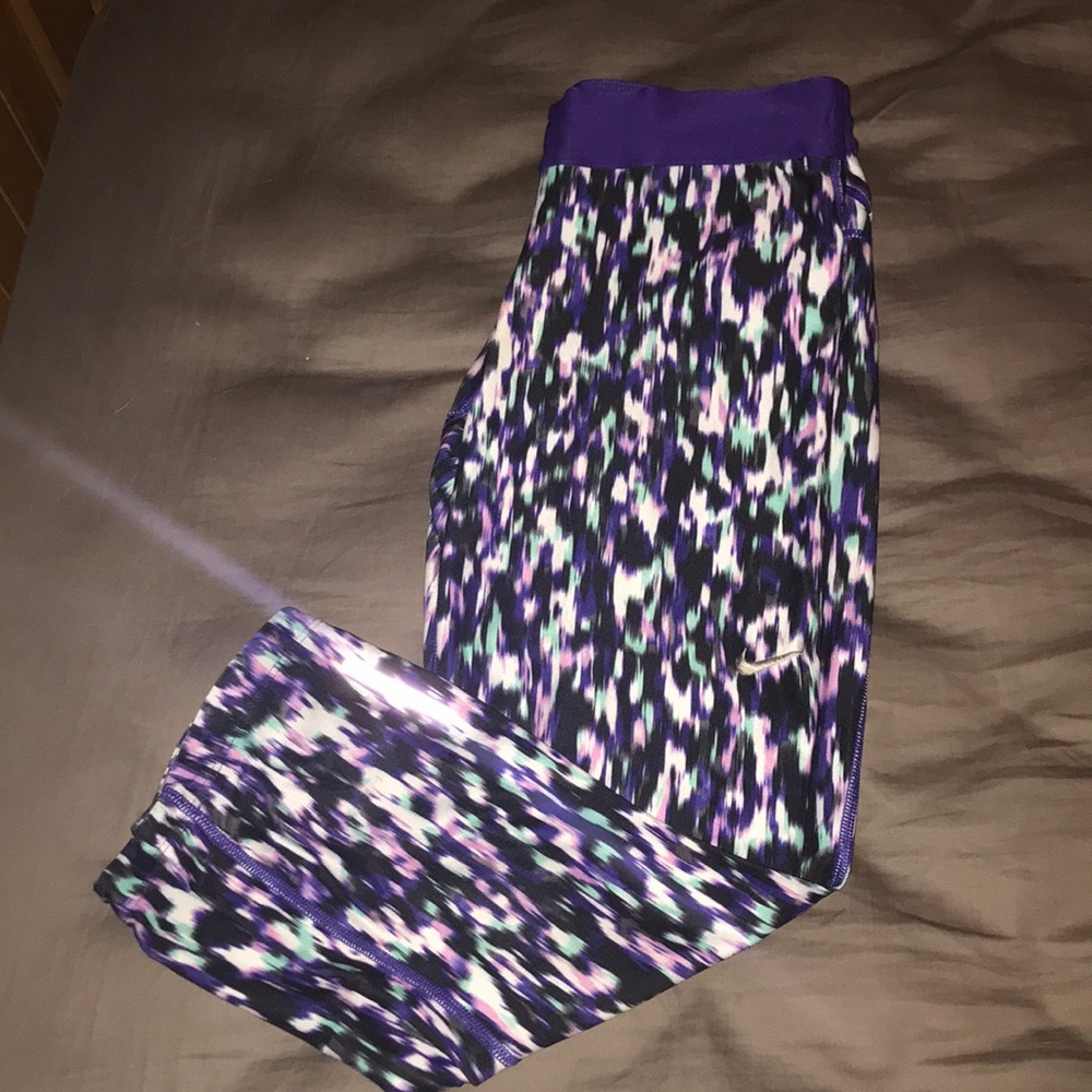 Cropped Nike leggings